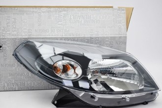260104793R MAIS ÖN FAR SAG SANDERO STEPWAY
